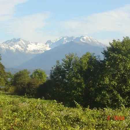 Holiday home Arthur Et Germaine Maisonnette A La Campagne Avec Un Grand Jardin