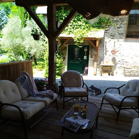 Arthur Et Germaine Maisonnette A La Campagne Avec Un Grand Jardin * Saint-Jeoire-Prieure