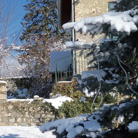 Holiday home Arthur Et Germaine Maisonnette A La Campagne Avec Un Grand Jardin *